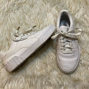 Puma Sneakers